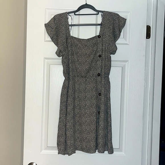 Leopard dress - Picture 1 of 2